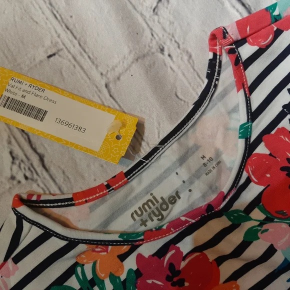 Rumi and Ryder Striped Floral Girls Dress NWT - Picture 10 of 10